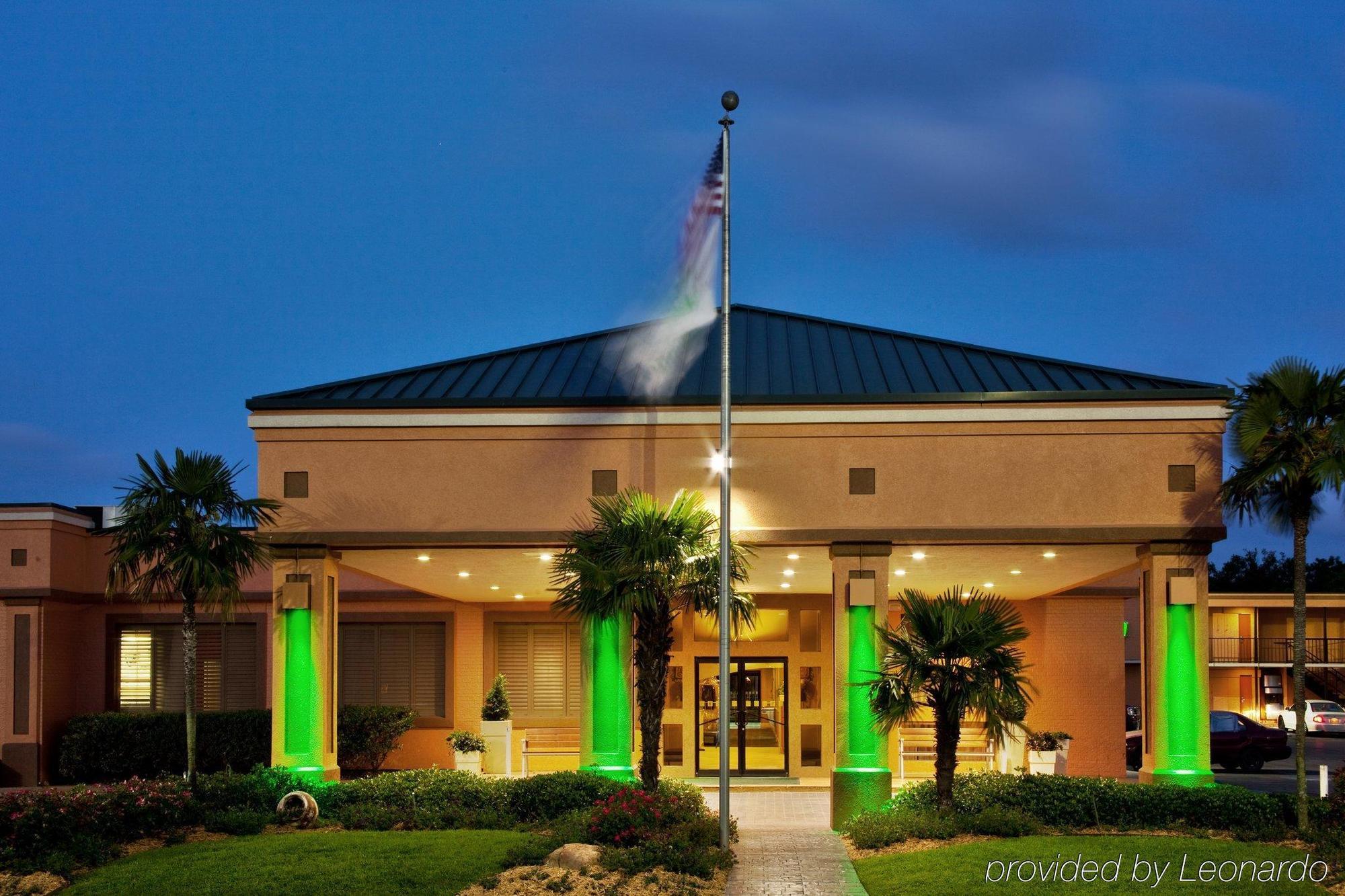 Clarion Inn Морган Сити Екстериор снимка